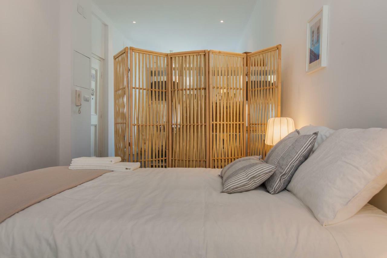 Typical Light Filled Graca Apt W Ac, By Timecooler Lisboa المظهر الخارجي الصورة