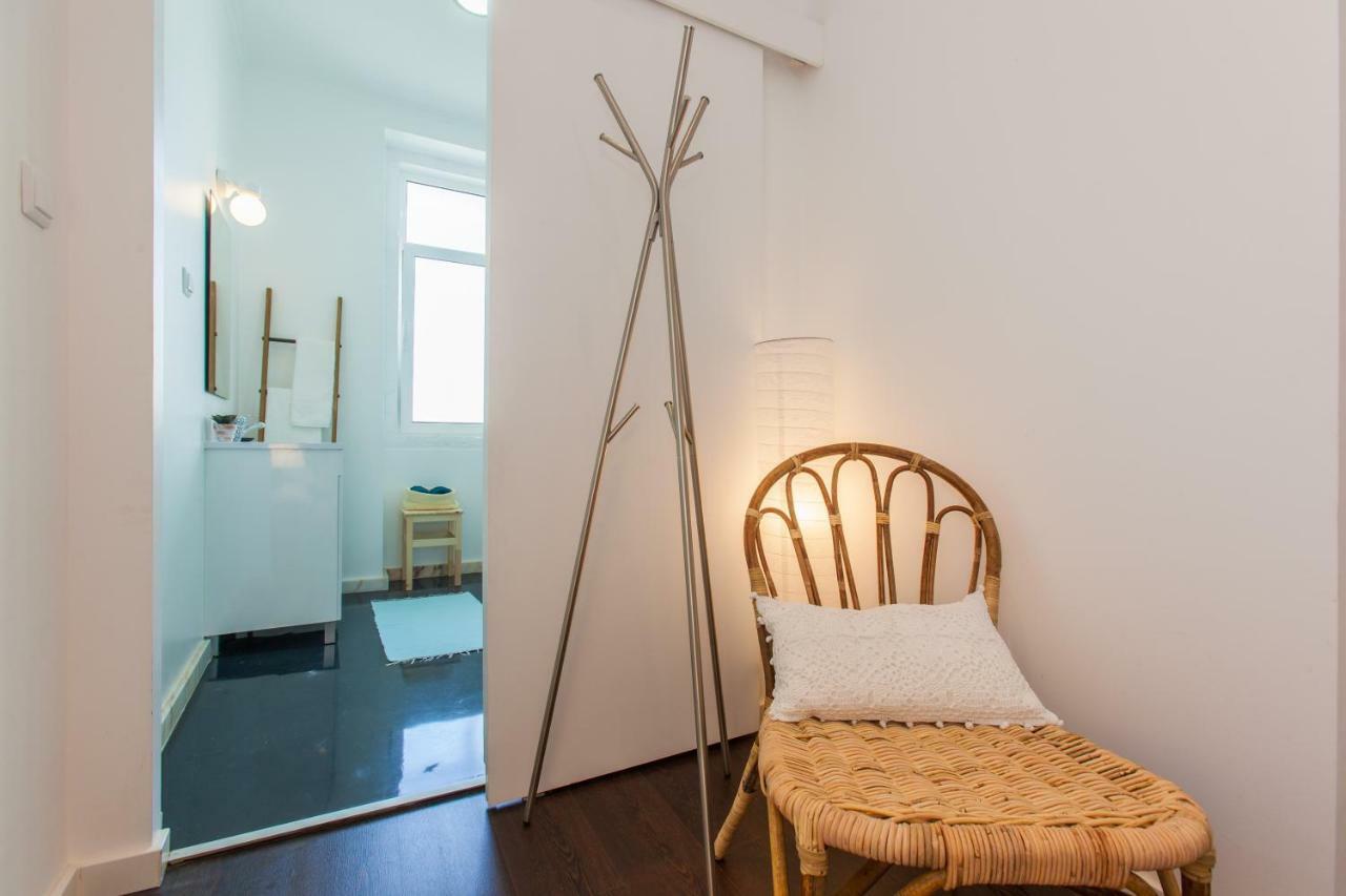 Typical Light Filled Graca Apt W Ac, By Timecooler Lisboa المظهر الخارجي الصورة